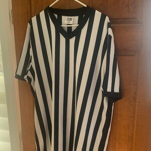 Dickies Men's Black and White Striped Jersey